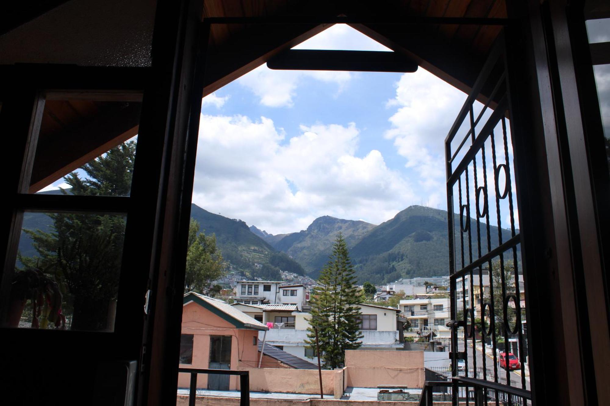 Casa De Tulia Quito Exterior foto